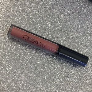 Liquid lipsticks